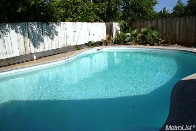 605 Derby Ln, Modesto, CA 95350 photo 15