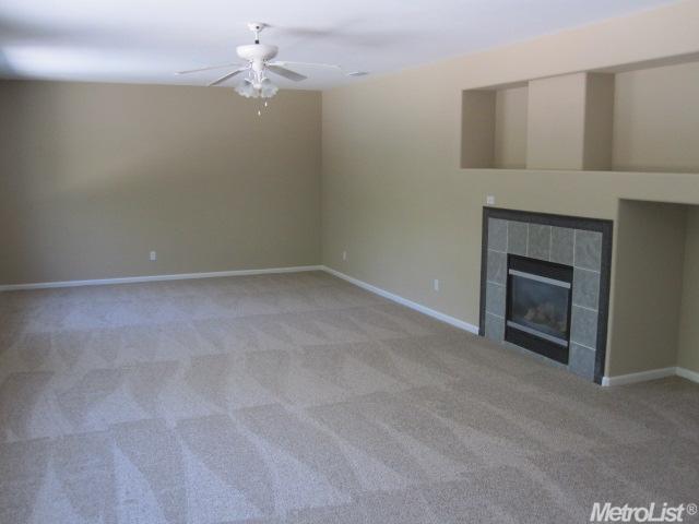 4574 Crabapple Ct, Tracy, CA 95377 photo 4
