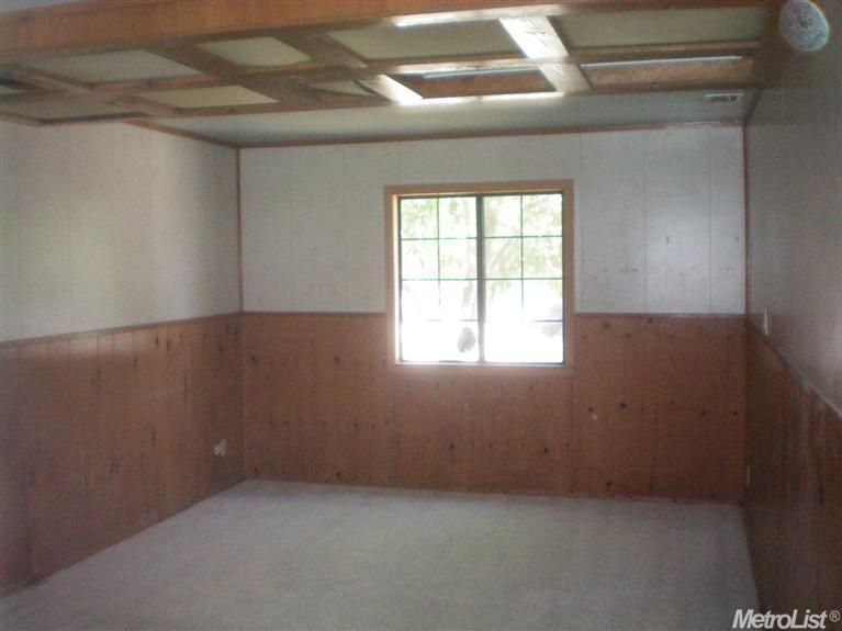 17068 Alpha St, Esparto, CA 95627 photo 4