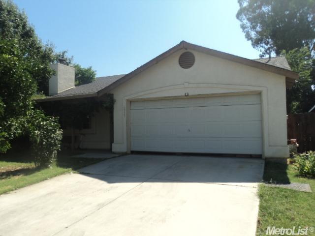 1933 Johnson Ave, Dos Palos, CA 93620 photo 1