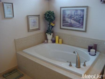 2645 Bristol Ln, Lodi, CA 95242 photo 12
