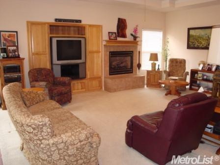 2645 Bristol Ln, Lodi, CA 95242 photo 3
