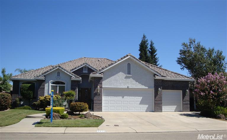 2645 Bristol Ln, Lodi, CA 95242 photo 1