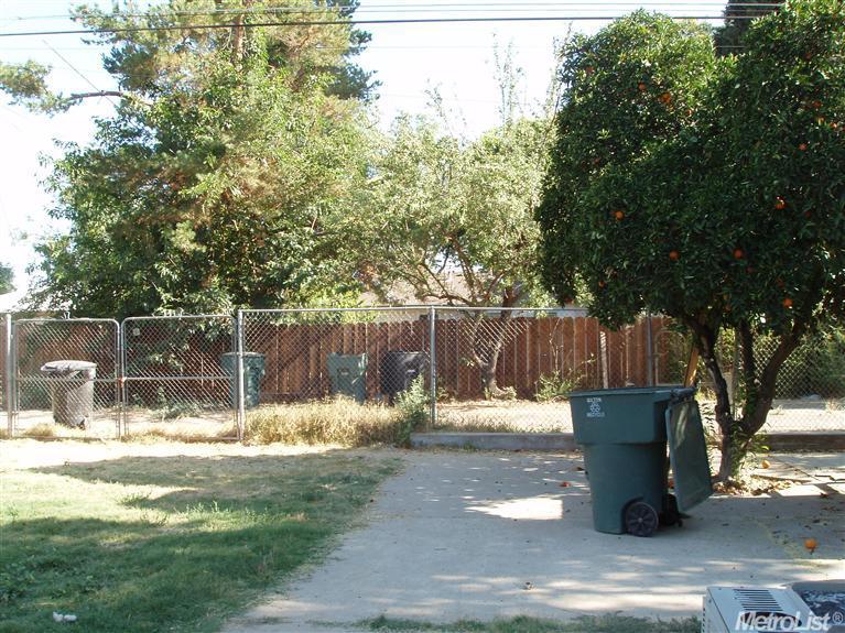 213 Kavanagh Ave, Modesto, CA 95350 photo 12