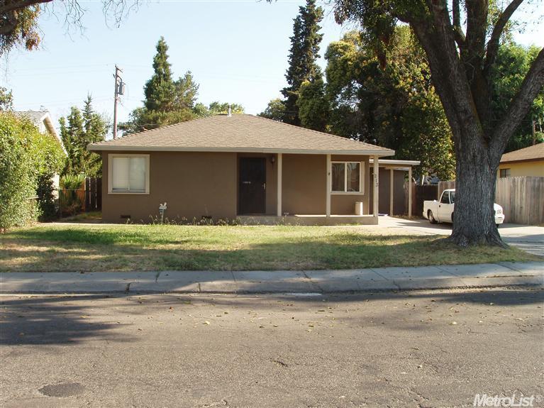 213 Kavanagh Ave, Modesto, CA 95350 photo 2