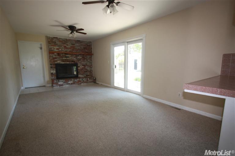 10340 E Louise Ave, Manteca, CA 95336 photo 5