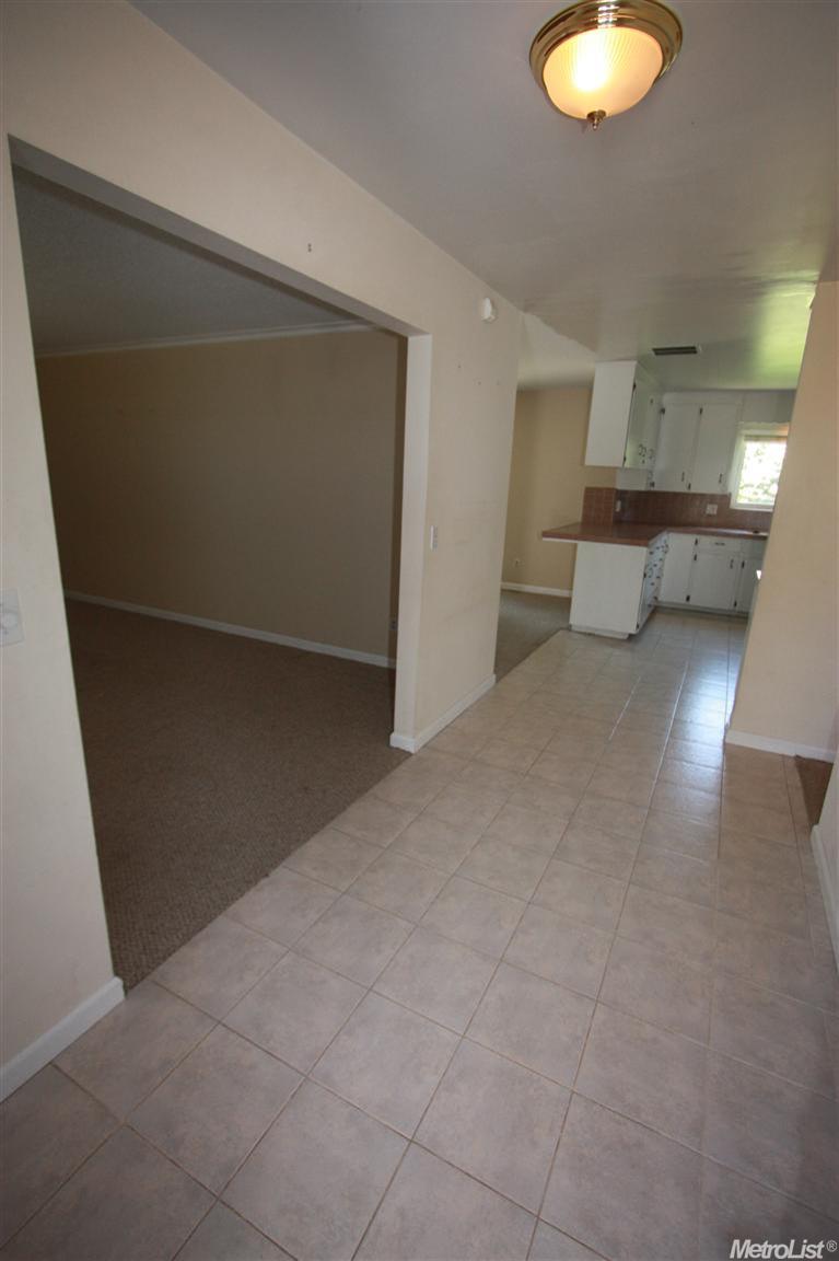 10340 E Louise Ave, Manteca, CA 95336 photo 3