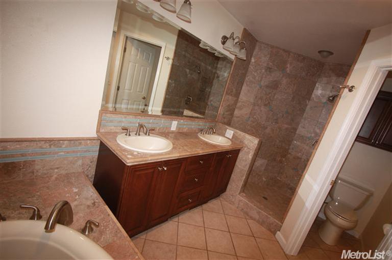 10340 E Louise Ave, Manteca, CA 95336 photo 12