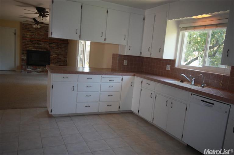 10340 E Louise Ave, Manteca, CA 95336 photo 8