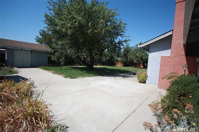 10340 E Louise Ave, Manteca, CA 95336 photo 16