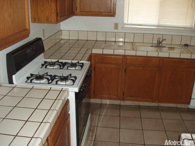 521 Ramsey Dr, Modesto, CA 95356 photo 4