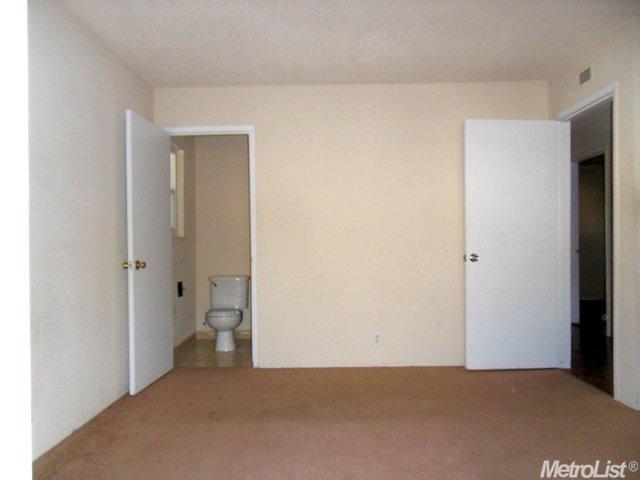 2308 Eicher Ave, Modesto, CA 95350 photo 18