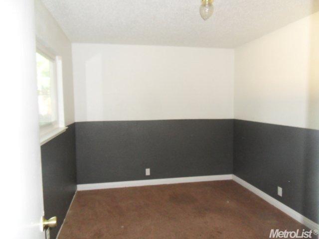 2308 Eicher Ave, Modesto, CA 95350 photo 16