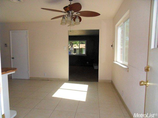 2308 Eicher Ave, Modesto, CA 95350 photo 14