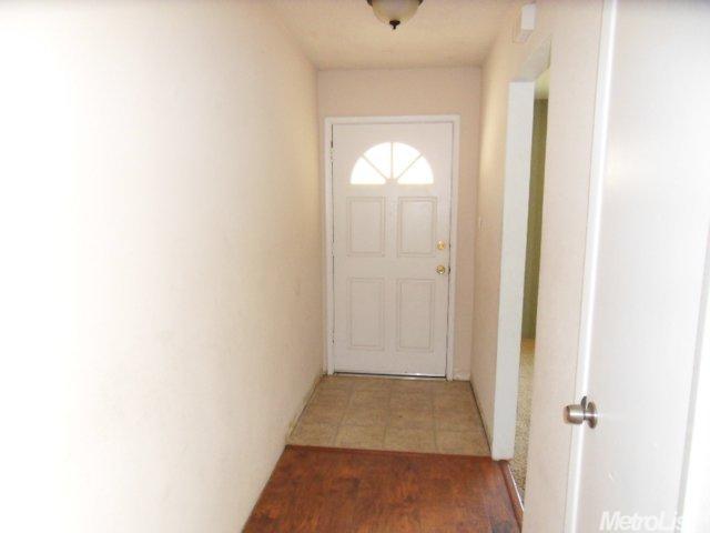 2308 Eicher Ave, Modesto, CA 95350 photo 4