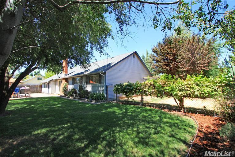 104 Alezane Dr, Folsom, CA 95630 photo 18