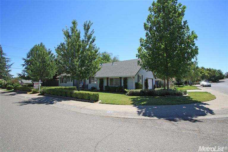 104 Alezane Dr, Folsom, CA 95630 photo 3