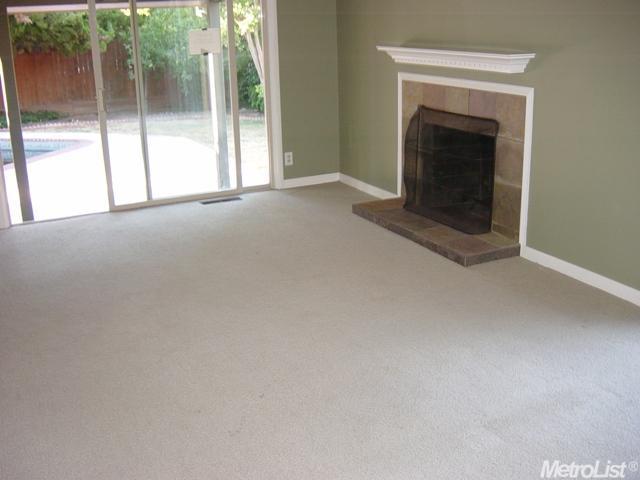 7323 Nob Hill Dr, Carmichael, CA 95608 photo 4