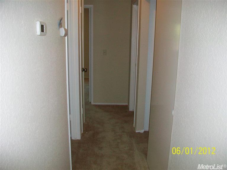 7235 Tokay Cir, Winton, CA 95388 photo 5