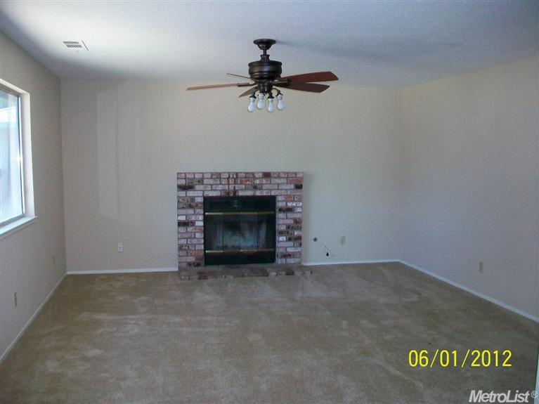 7235 Tokay Cir, Winton, CA 95388 photo 3