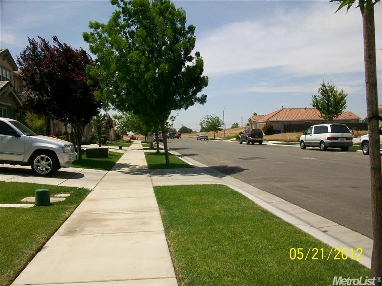 1456 Antioch Ct, Merced, CA 95348 photo 3