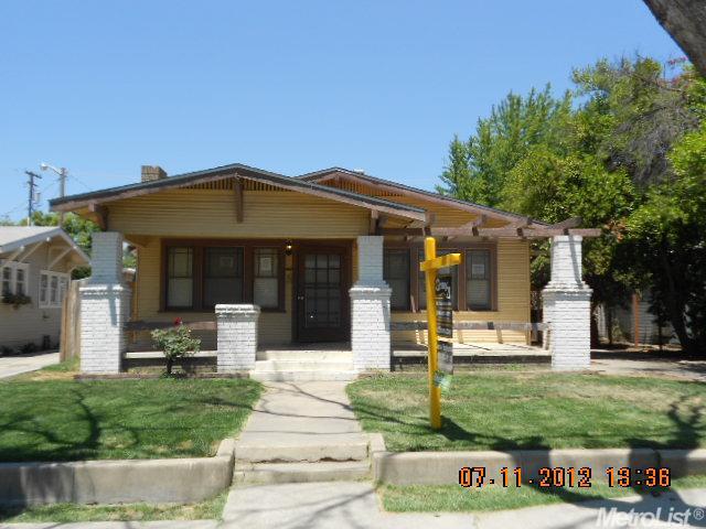 525 W Olive Ave, Turlock, CA 95380 photo 1