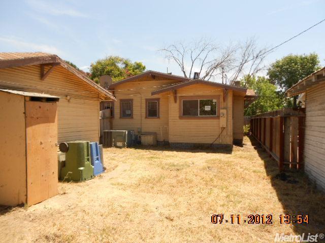 525 W Olive Ave, Turlock, CA 95380 photo 16