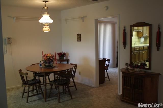 674 O St, Lathrop, CA 95330 photo 5