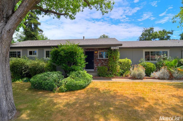 4444 Jan Dr, Carmichael, CA 95608 photo 2