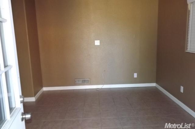 5542 Coffee Rd, Modesto, CA 95357 photo 24