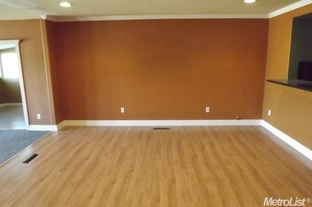 5542 Coffee Rd, Modesto, CA 95357 photo 12