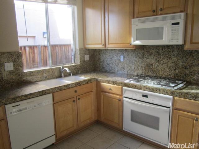 2341 Cabana Ln, Tracy, CA 95377 photo 5