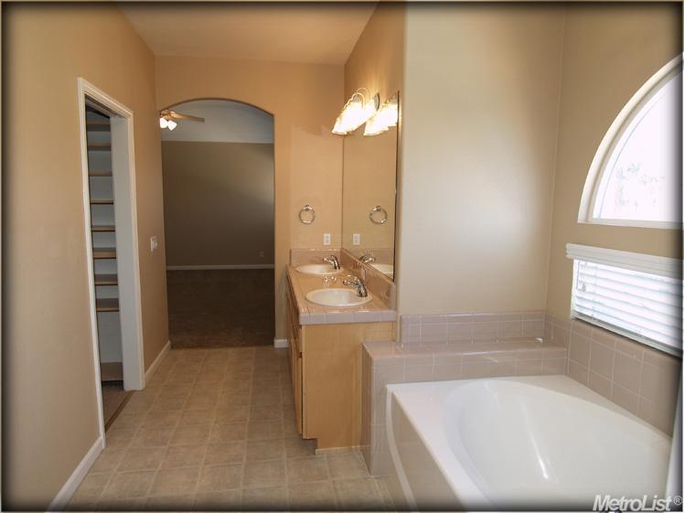 3613 Plaudit Dr, Modesto, CA 95355 photo 19