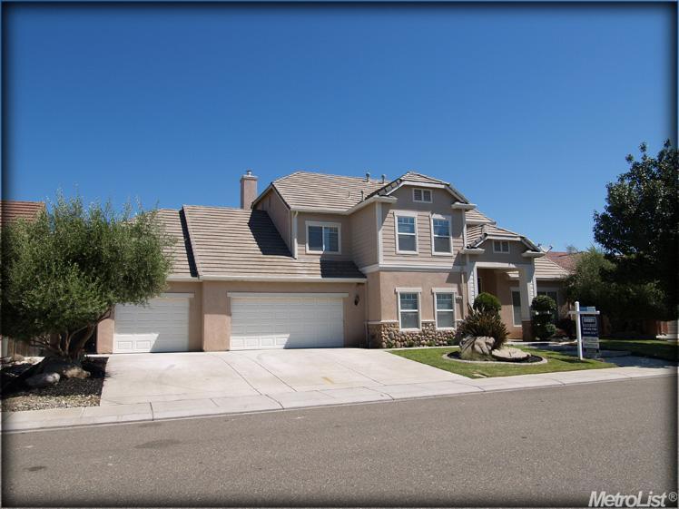 3613 Plaudit Dr, Modesto, CA 95355 photo 1