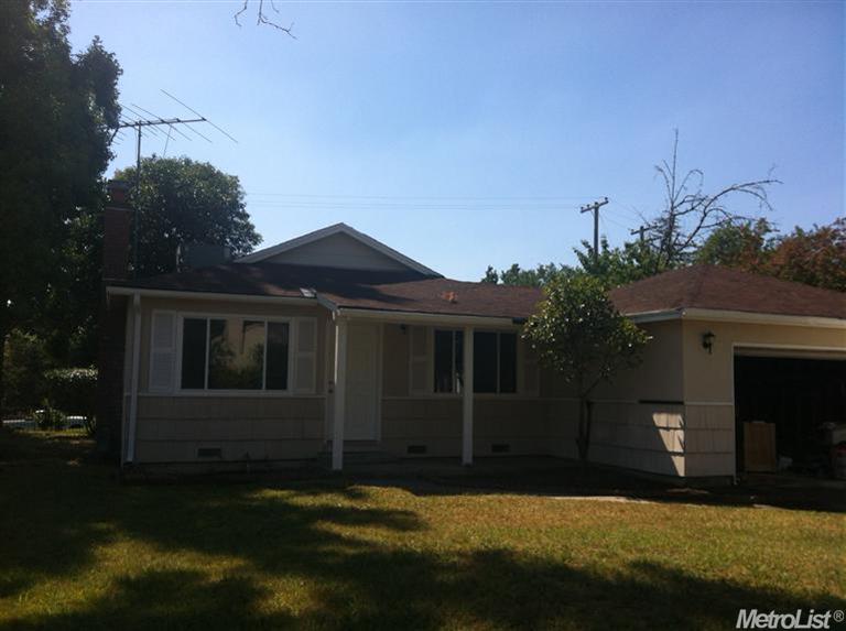 5001 Robander St, Carmichael, CA 95608 photo 2