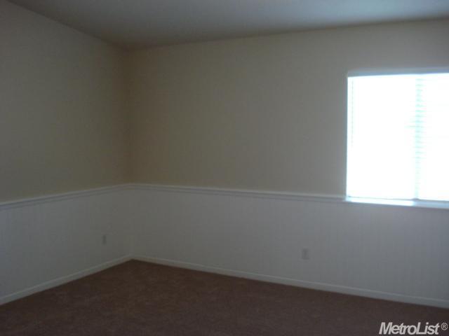 10977 Woodring Dr, Mather, CA 95655 photo 8