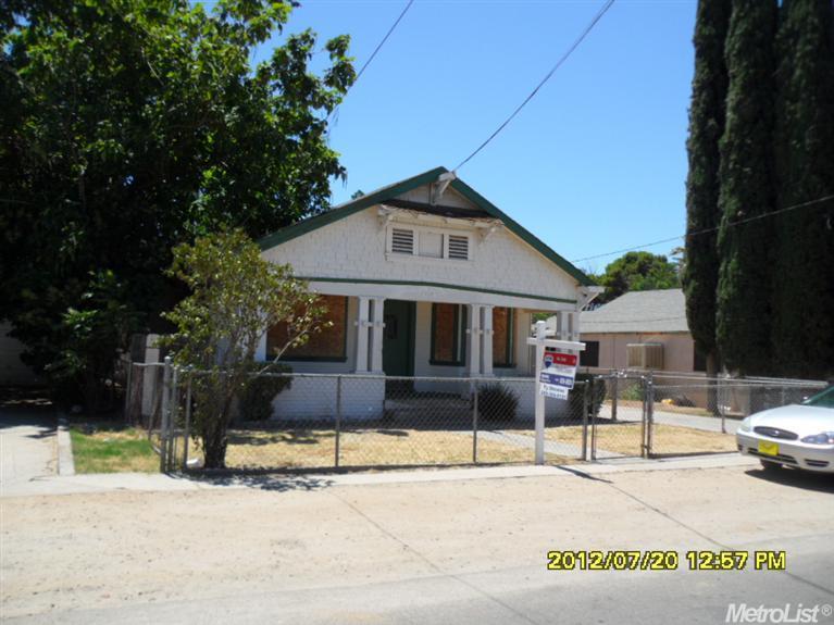 2034 Donald St, Modesto, CA 95351 photo 1
