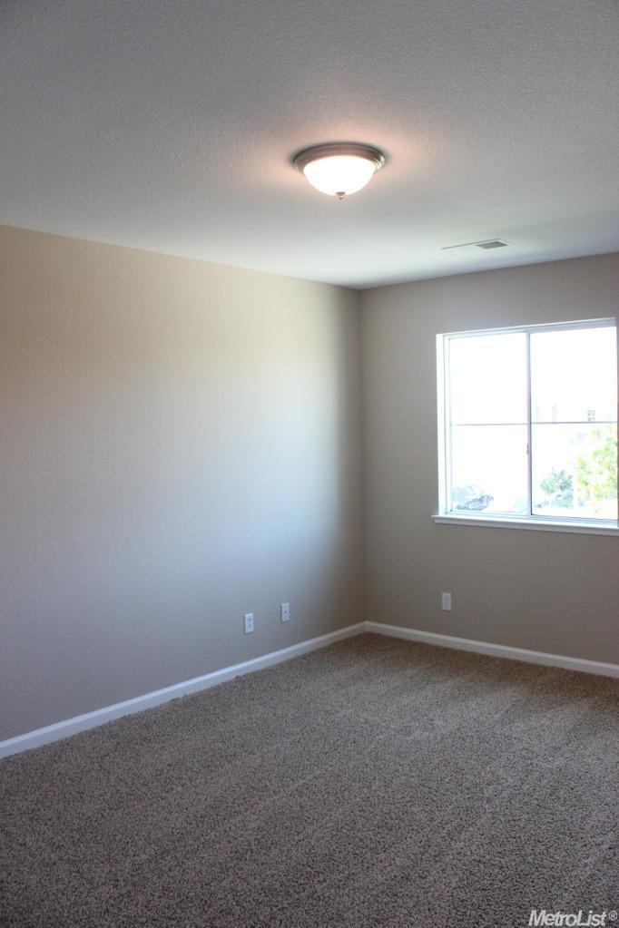 1946 Passages St, Manteca, CA 95336 photo 13