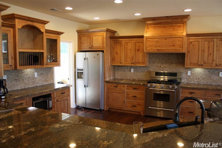 9266 Elm Ave, Orangevale, CA 95662 photo 3