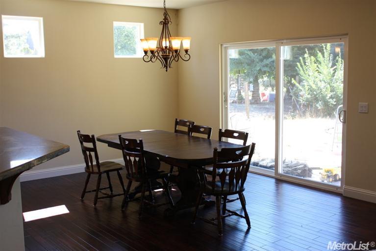 9266 Elm Ave, Orangevale, CA 95662 photo 4
