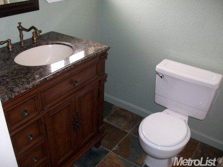 11891 Rising Rd, Wilton, CA 95693 photo 6
