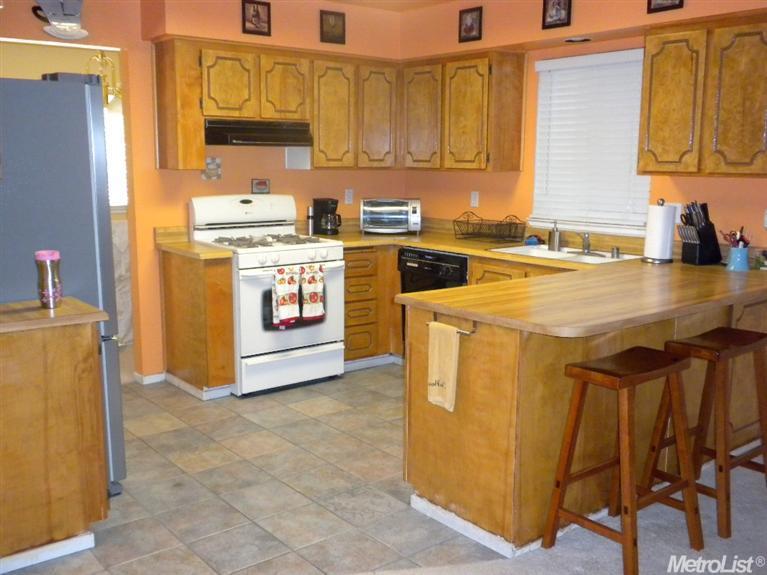 2247 Pinnacles Dr, Rocklin, CA 95677 photo 5