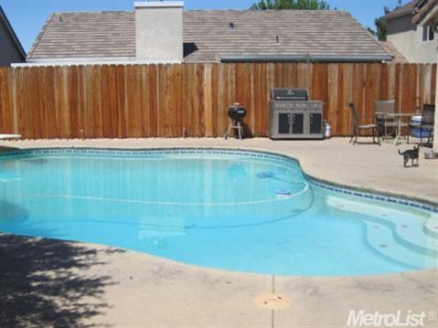 1377 Orme Ct, Manteca, CA 95336 photo 5
