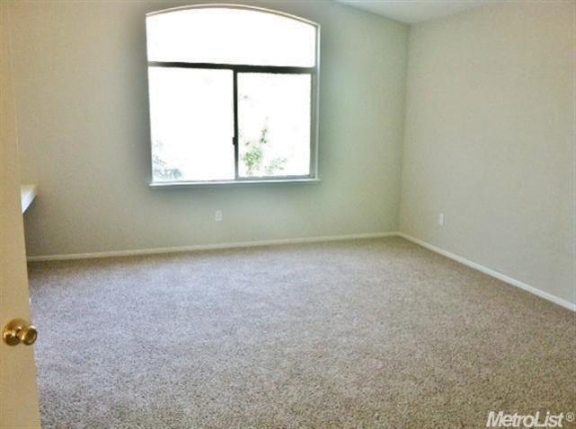 1174 Ruess Rd, Ripon, CA 95366 photo 6