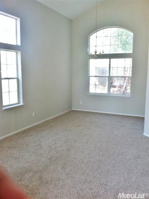 1174 Ruess Rd, Ripon, CA 95366 photo 5