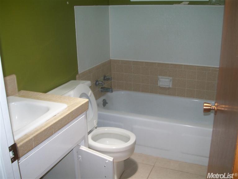 2524 Galway Dr, Modesto, CA 95354 photo 5