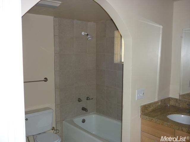 4905 Donovan Dr, Carmichael, CA 95608 photo 16
