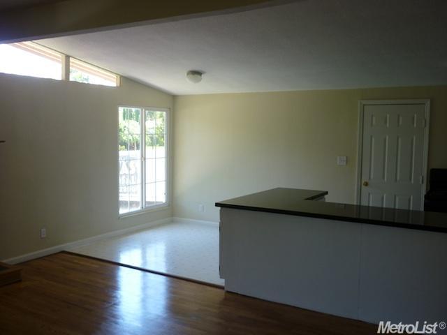 4905 Donovan Dr, Carmichael, CA 95608 photo 7