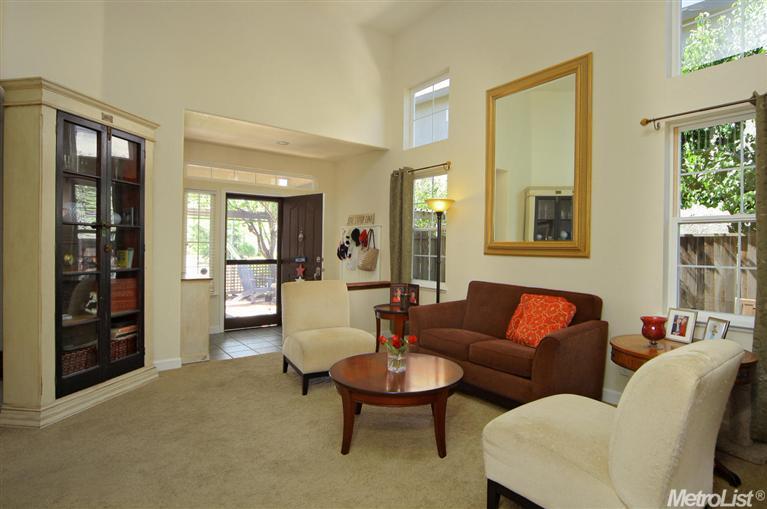 1466 Pinnacles St, Davis, CA 95616 photo 4