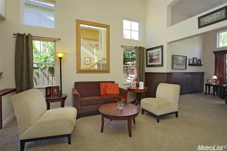 1466 Pinnacles St, Davis, CA 95616 photo 3